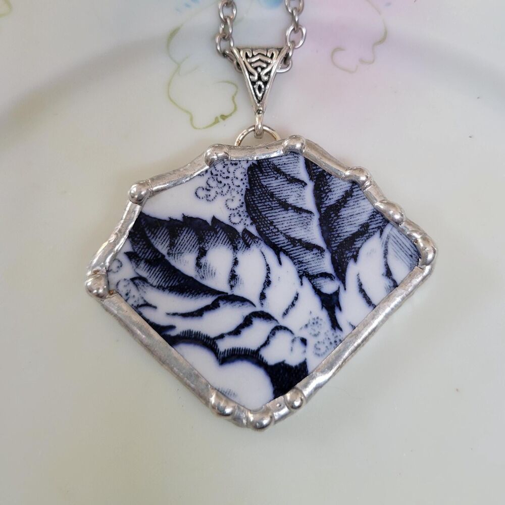 Broken China Antique Blue & White Botanical Soldered Pendant Necklace